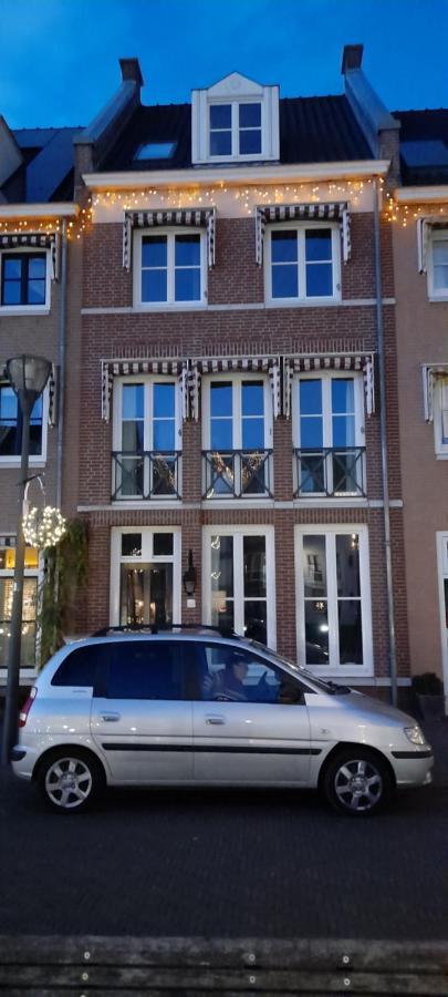 Jacky'S Place Helmond Esterno foto